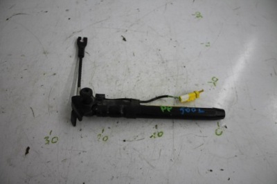 Вставка натяжитель поперечина правый перед fiat 500l 13- фото №1