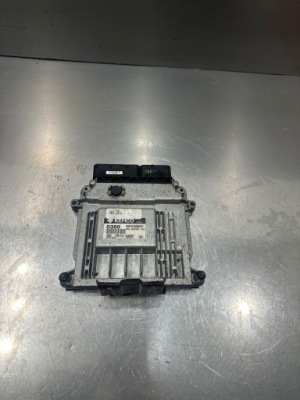 Hyundai i20 pb pbt 2010 блок управления / модуль ecu фото №1
