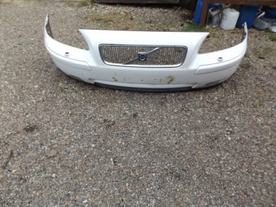 Volvo v70 lift 2004-2007 бампер передний pod ксенон фото №1