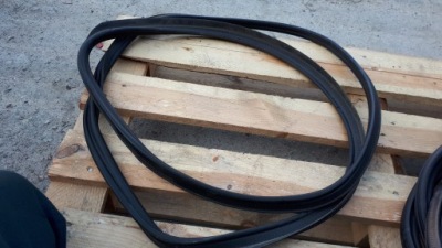 S6 c7 a6 4g прокладка крышки багажника задняя sedan фото №1