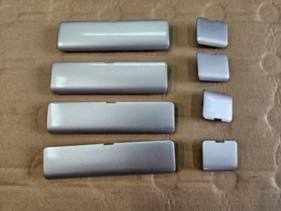 Toyota avensis t27 09-17 заглушка рейлинг фото №1