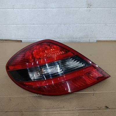 Лампа лівий задня mercedes slk r171 lift amg фото №1