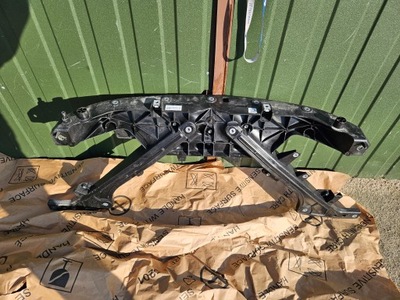 Pas передній tesla model y фото №1