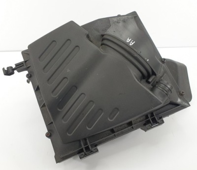 Корпус фільтра повітря opel insignia a 55560887 фото №1