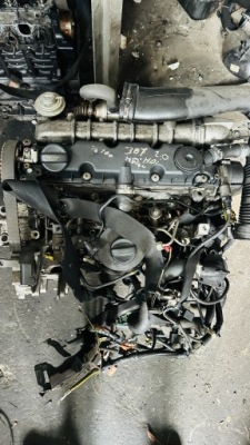 Двигатель 2.0 hdi peugeot 10dylh фото №1