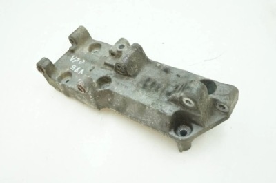 Кронштейн кронштейн генератора volvo v70 1 98 9135170 фото №1