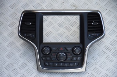 Панель рамка monitora jeep grand cherokee wk2 lift 16-21 overland фото №1