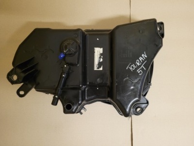 Vw touran 5t бак жидкость adblue фото №1