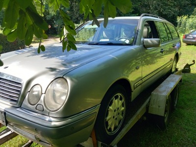 MERCEDES W210 UNIVERSAL CAPO CARROCERÍA  