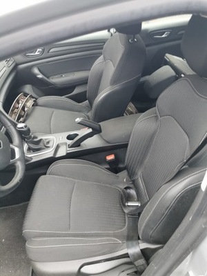 Renault megane iv хэтчбек сиденья задние заднее сиденье сиденья салон обивка фото №1