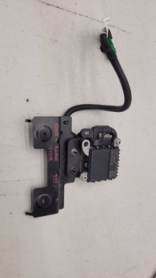 Peugeot 5008 2 sensor/radar / датчик distronic 9834429380 фото №1