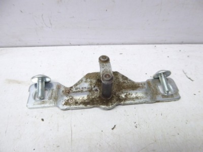 Roomster 5j lift 10-15 засов крышки багажника 5d фото №1