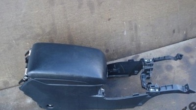 Subaru legacy outback 10-13 підлокітник фото №1