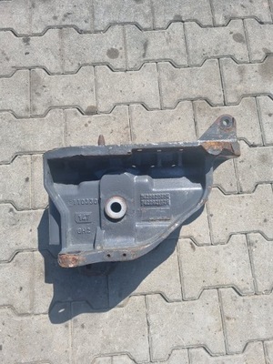 Кронштейн кронштейн лівий ресора renault premium lander kerax dxi volvo fe фото №1