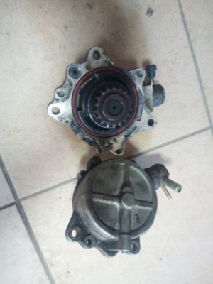 Nissan primera p12 2.2 dci насос вакуум фото №1