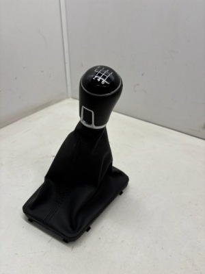 Vw passat b8 ручка чохол фото №1