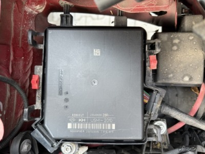 Renault scenic iii 1.5 модуль usm 2010 284b65628r фото №1