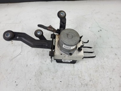 Hyundai i20 lift 12r насос abs europa фото №1