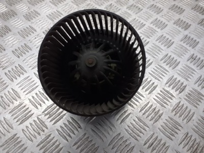 Вентилятор обдув nissan micra k12 f667217d фото №1