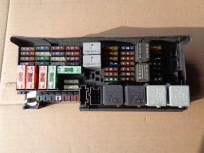 Mercedes w164 ml коробка модуль предохранителей фото №1