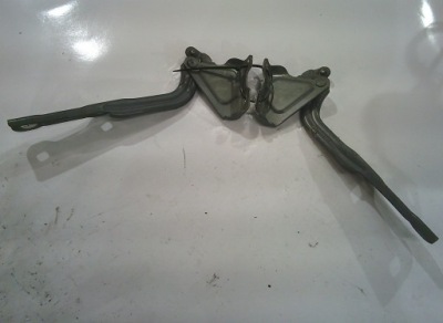 Петля капот перед передній правий opel mokka a i gym 95141369 фото №1