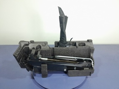 Audi q5 8r lift корзина колеса запасного домкрат вушко буксирувальний фото №1