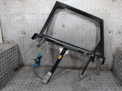 Подъемник стекло правый задняя audi a4 b7 8e0839462b фото №1