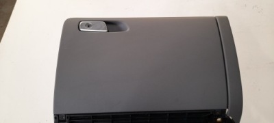 Audi a4 b8 бардачок пассажира 8k1857035b фото №1