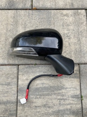Toyota prius plus зеркало правое europa оригинал фото №1