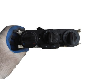 Панель обдув кондиціонера seat ibiza 6j iv 4 фото №1