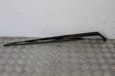 Дворник рычаг левая toyota verso фото №1