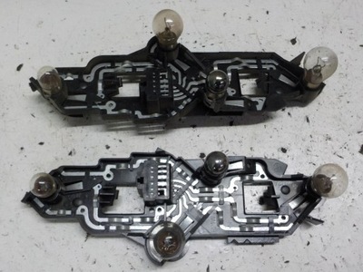 Peugeot 307 вкладыш лампы левый задняя фото №1