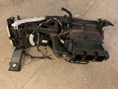 Обігрівач audi q5 80a 80b816005bj повітродувка фото №1