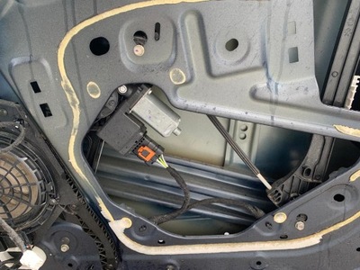 Peugeot 3008 ii подъемник стекло правый передний фото №1