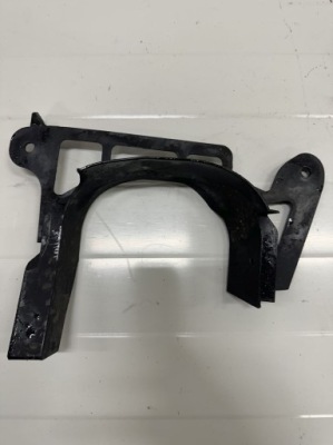 Audi sq5 q5 2 80a накладка шарнір піввісь правий перед 80a863188a фото №1