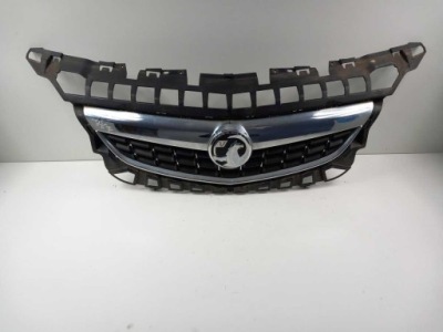 Opel astra j решітка радіатора решітка радіатора 13266577 фото №1