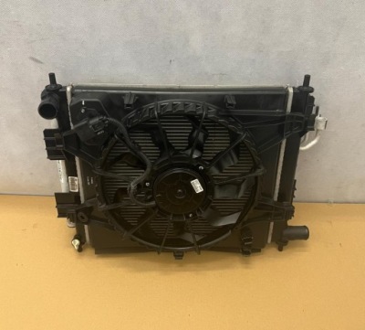 Комплект радиатор hyundai i-10 13- 25310b9000 фото №1