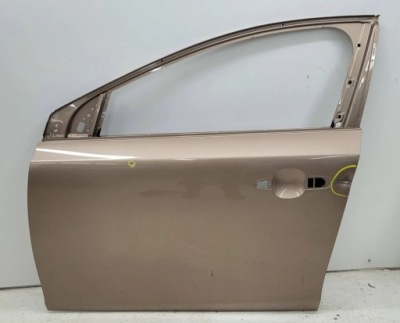 Volvo v40 12+ дверь перед передние левая fv фото №1