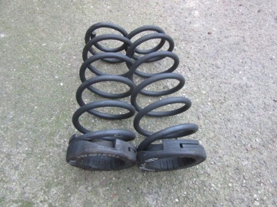 Hyundai veloster i 2012 пружина пружини задня фото №1