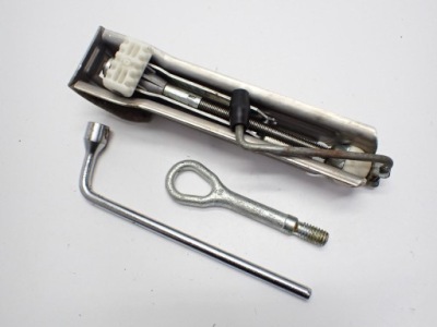 Набір ремонтний домкрат ключ вушко a2115830415 mercedes slk ii r171 05r фото №1