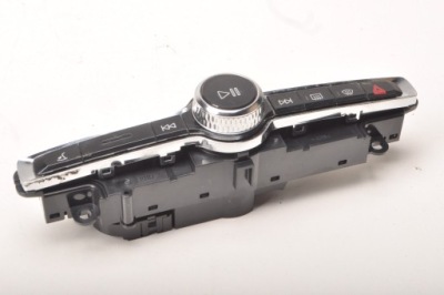 Volvo xc90 ii панель керування радіо середній 31346790 фото №1