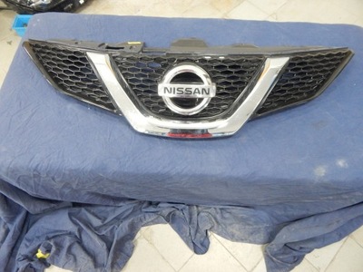 REJILLA PARTE DELANTERA NISSAN QASHQAI 2014 AÑO  