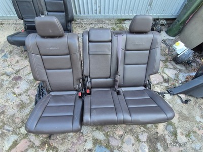 Заднє сидіння jeep grand cherokee wk2 фото №1