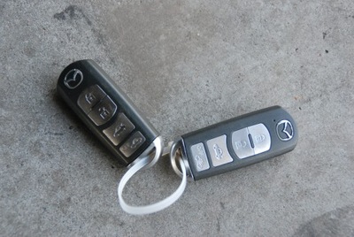 Ключ pilot keyless mazda 6 gh 16r фото №1