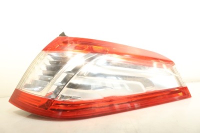 Лампа правая задняя peugeot 508 i uk kombi фото №1