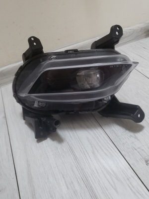 Hyundai santa fe iv 2018-2020 противотуманная фара правый 92202s1100 оригинал состояние ideał фото №1