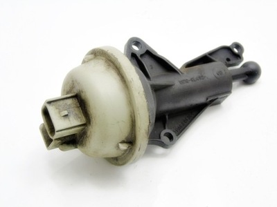 КЛАПАН КРЫШЕК 2.0 16V MONDEO MK3 MAZDA 6 V50 S40 C30