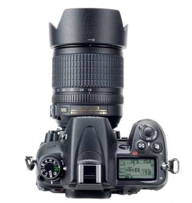 Lustrzanka Nikon D7000 korpus 18-105 vr obiektyw