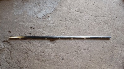 Opel mokka молдинг дверь левая передняя фото №1