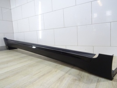 Молдинг порог правая kia sportage iv 4 gt line 15- 87754-f1110 фото №1